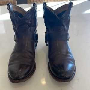 Frye Harness Short boots